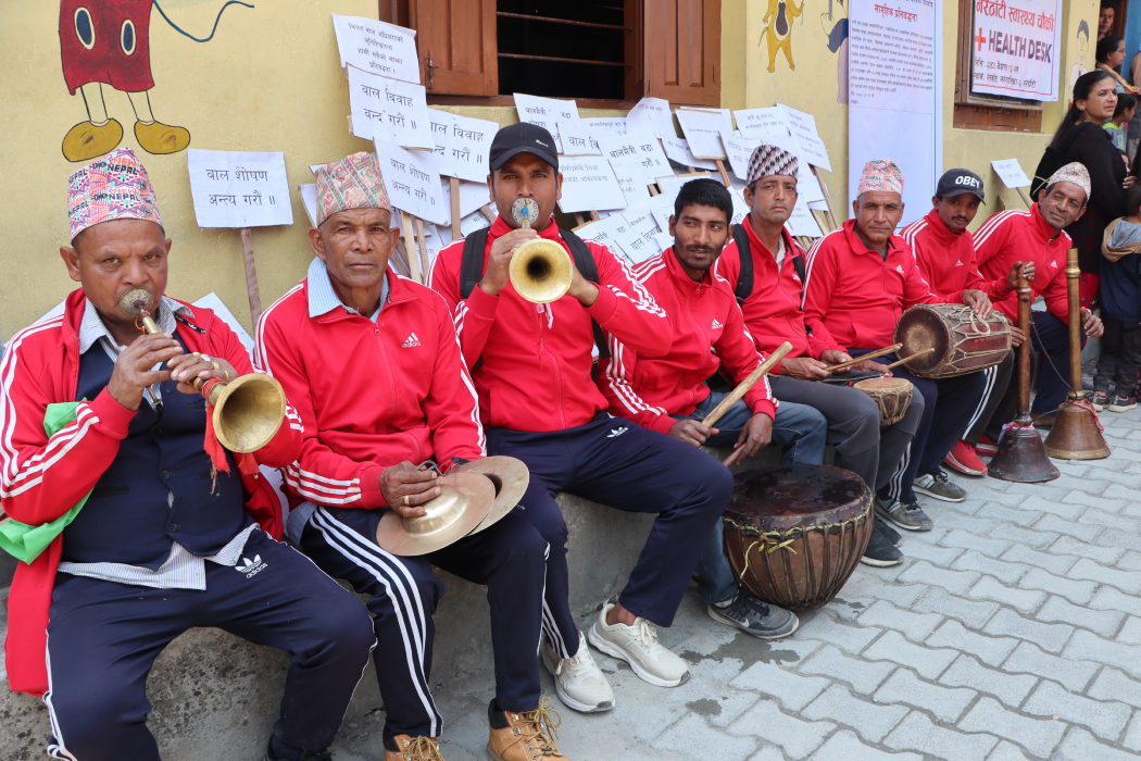 गाउँघरमा बज्न छाडे पञ्चेबाजा